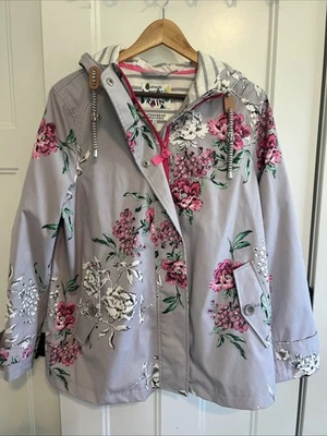 Jaqueta de chuva Joules Right As Rain feminina 14 com capuz floral cinza impermeável - Imagem 1 de 4