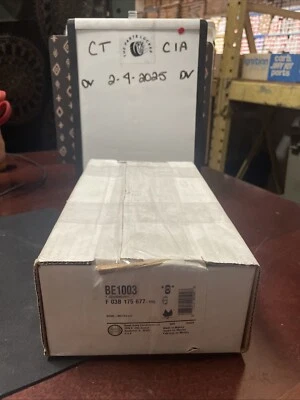 Bosch BE1003 Juego de pastillas de freno 2 ruedas delanteras Volvo XC90 2003-2014 7904-D1003 Foto 1 de 2