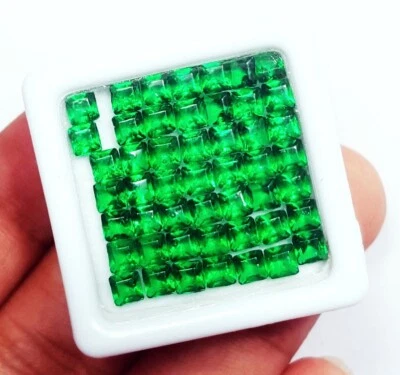 Loose Gemstone Zambian Square Shape MM Pcs Emeralds 50 Pcs Lot H520 - Image 1 of 4