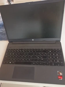 computer portatile usato  - Foto 1 di 3