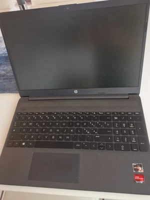 computer portatile usato  - Immagine 1 di 3