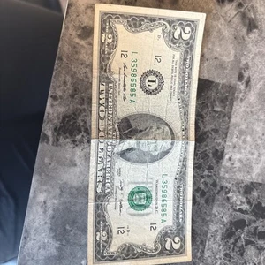 2009 2 Dollar Bill L35986585A - Picture 1 of 3