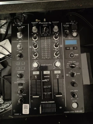 Mixer DJ Pioneer DJM-450 a 2 canali. Perfetto per chi ama la musica. - Immagine 1 di 2