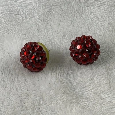 Pendientes perforados con estrás rojo rubí bisutería de moda Foto 1 de 4