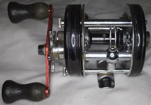 Vintage Abu Garcia ambassadeur 5000 C nice condition Black - Picture 1 of 6