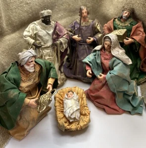 Vintage Nativity Set- 6 Fabric-Mache Mary Joseph Wisemen Jesus Christmas Taiwan - Picture 1 of 20