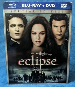 The Twilight Saga: Eclipse (Blu-ray DVD, 2010) W/Sleeve  - Picture 1 of 7