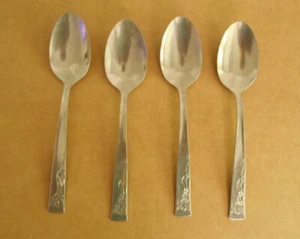 Oneida Ltd Stanhome lotto di 4 cucchiai per zuppa ovale ciottoli O37 - Foto 1 di 4