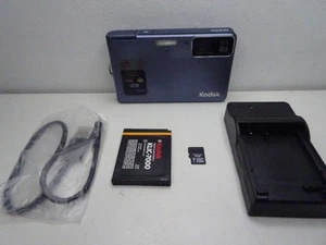 Kodak EasyShare M590 Camera – 14MP + 5x Zoom – Works Great & Accesories - Picture 1 of 14