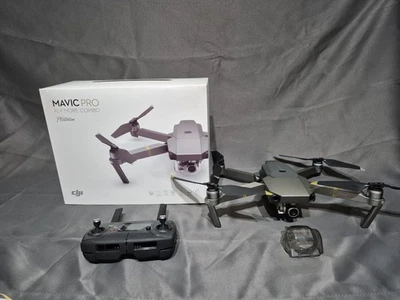 DJI Mavic Pro Fly More Combo Platnium Hard Case, Landing Pad, & Extra propellers - Image 1 of 4