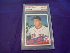 1985 TOPPS #181 ROGER CLEMENS ROOKIE CARD PSA 8