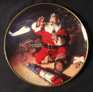A Coke and a Smile Coca Cola Limited Edition 8 Inch 1994 Collector Plate #1426 - Picture 1 of 8