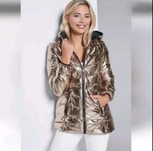 NWOT Gold Metallic Venus Puffer Jacket With Hood Size 2 - Picture 1 of 8
