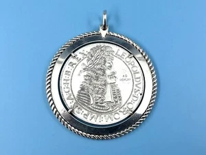 Silver Leopoldus Pendant Mounted Replica Coin, Uno A Erre, 800 Silver, 16.62gm - Picture 1 of 11