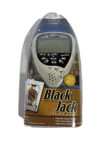 Tiger Electronics LCD Black Jack Casino Handheld Game 8+ - Imagen 1 de 5
