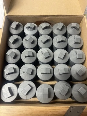 Box of 25 3d printed geocaching containers. Item 2043 - Image 1 of 3