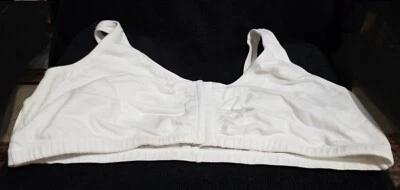 Fruit of the Loom White Cotton Blend Front Close Sports Bra 96014 TALLA 48--#1 - Image 1 of 4