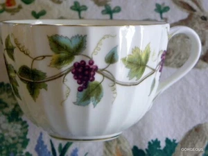 DELIGHTFUL 2 1/2"  CUP  (s) OF BACCHANAL pattern by ROYAL WORCESTER BONE CHINA - Picture 1 of 5