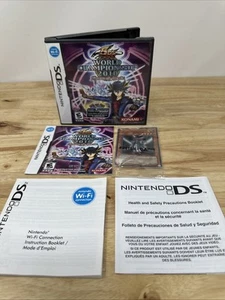 Yu-Gi-Oh 5D's World Championship Tournament 2010 Astuccio Manuale Sigillato Solo Carte - Foto 1 di 6