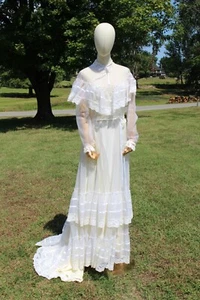 Vintage Budget Bridals Wedding Dress by Alfred Angelo Ivory Lace with Train - Picture 1 of 5