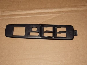 99-02 Toyota 4runner OEM Front Window Switch Trim Bezel Cover Left - Picture 1 of 2