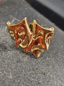Unbranded Gold Toned Comedy & Tragedy Theater Masks Collectible Hat/Lapel Pin - Picture 1 of 2