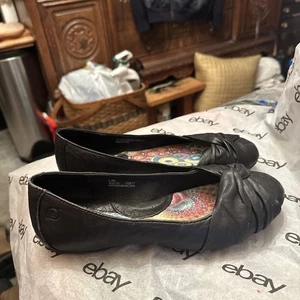 Zapatos planos cómodos punta redonda Born para mujer talla 6,5 M de cuero negro - Imagen 1 de 13