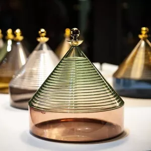 TRULLO Kartell VERDE E ROSA originale NUOVO - Imagen 1 de 2