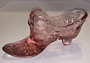 Vintage Fenton Pink Cabbage Rose Glass Slipper Shoe Boot Dusty Rose - Picture 1 of 15