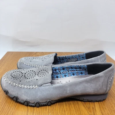 Zapato para mujer Skechers Relaxed Fit gris espuma viscoelástica talla 6,5 SN 49109 Foto 1 de 4
