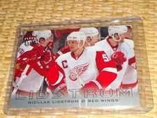 2009-10 Fleer Ultra Nicklas Lidstrom #55 HOF red wings legend Hockey Star hero