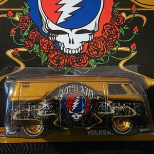 Hot Wheels 2014 Pop Culture Series, Grateful Dead Volkswagen VW T1 Panel Bus - Picture 1 of 6