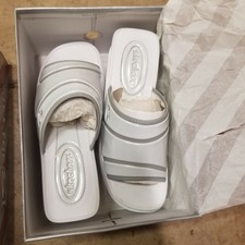 skechers ladies rubber shoes