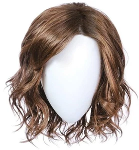Raquel Welch Shoulder Length Bob Wig SS12/22 Shaded Cappuccino Large Cap Size - Picture 1 of 9