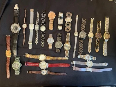 Lote de 24 relojes no probados no tictac hombre mujer lote W203 Foto 1 de 4
