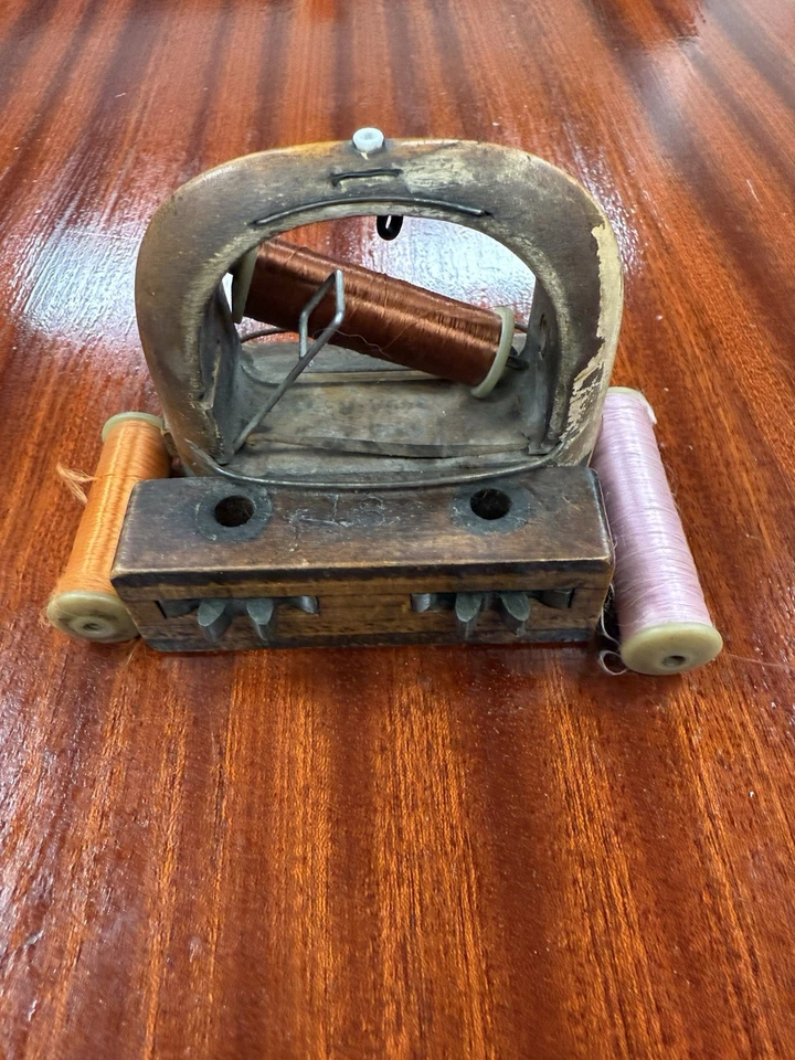 Vintage Antique Mechanical Industrial Wood Sewing Machine Shuttle bobbin gear - Image 1 of 4