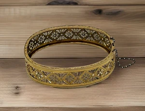 R & G Gold Filled 18 Grams Floral Filigree Hinged Bangle Oval Bracelet 2.5"W - Picture 1 of 5