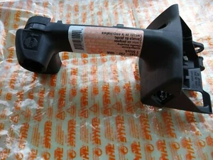 OEM STIHL MOTORSÄGE MS201 M-TRONIC GRIFF GEHÄUSE 1145 790 1006  - Bild 1 von 2