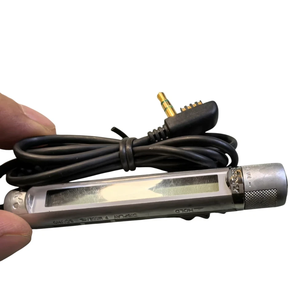 Used Remote Control RM-MC35ELK For SONY MD CD Walkman - image 1 of 4