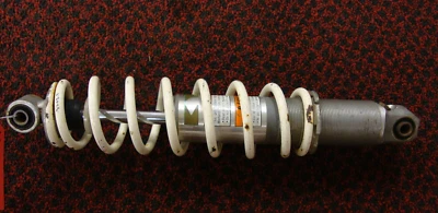 2000- 2002 YAMAHA SRX 700 FRONT SKI SHOCK ABSORBER OEM 8DN-2376A-40-00 - Image 1 of 4