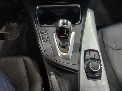 Equipo de audio consola de radio control montada para BMW 320i 3019421 12-18 Foto 1 de 4