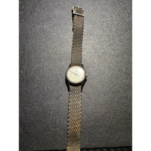 Vintage Timex Quartz Water Resistant 23mm Watch – Stuck Movement – For Parts - Picture 1 of 7