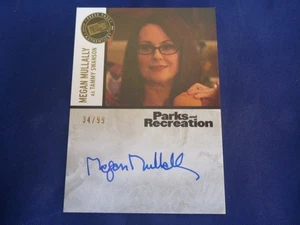 2013 Press Pass Parks & Recreation MEGAN MULLALLY Autograph Card 34/99 Gold Foil - Picture 1 of 2
