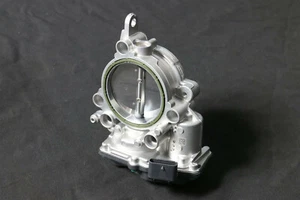 8623324 Drosselklappe Throttle BMW X3 G01 20i X 30iX 30e X4 G02 30iX M40iX - Picture 1 of 9