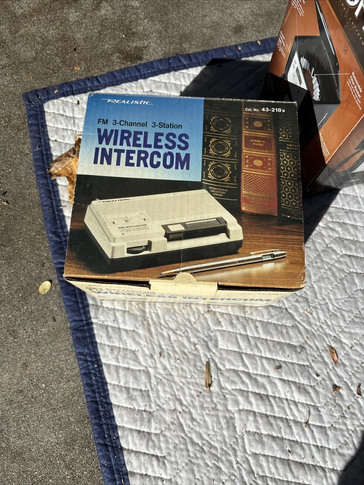 Vtg Realistic FM 3-Channel 2-Station Wireless Intercom 43-218B (Only 2 Included) - Image 1 of 1