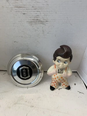 DE COLECCIÓN OLDSMOBILE Plymouth Toronado tapacubos centro clásico plato perro tapacubos Foto 1 de 4