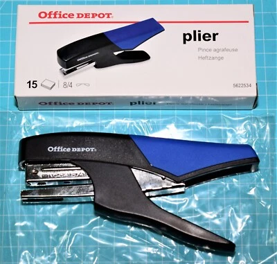 Agrafeuse pince Office dépot pour agrafes 8/4 bébé , capacité 15 feuilles neuf