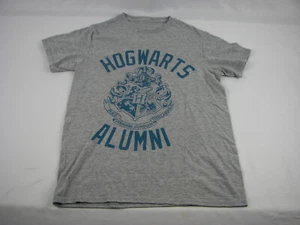 Harry Potter Hogwarts Alumni T-Shirt Small Gray C237 - Picture 1 of 5
