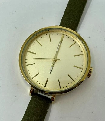 Women's H&M Quartz WR Analog 40mm Dial Causal Round Watch H & M 165657 Leather - Image 1 of 4