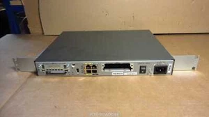 Routeur modulaire Cisco 1841 V06 2 ports FE LAN services intégrés MODULES EXCL - Photo 1/3